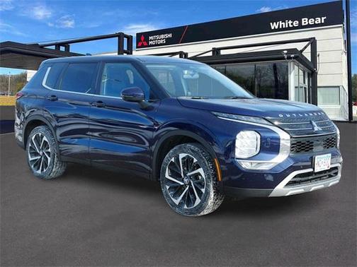 2022 Mitsubishi Outlander SE