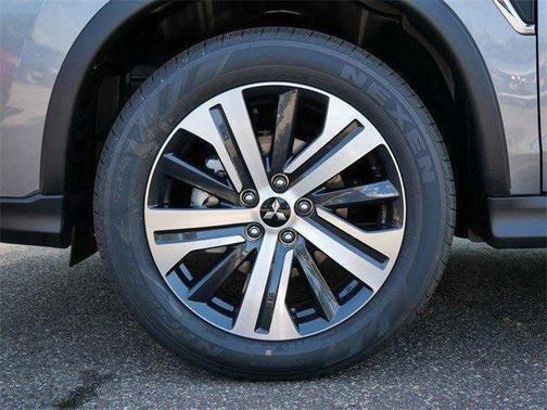 2025 Mitsubishi Outlander Sport SE