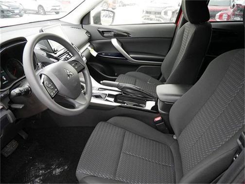 2025 Mitsubishi Eclipse Cross LE