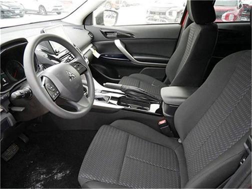 2025 Mitsubishi Eclipse Cross LE