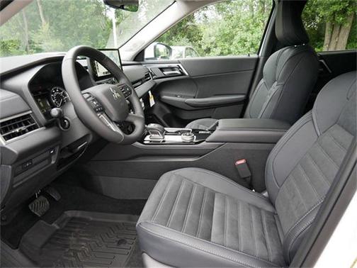 2025 Mitsubishi Outlander SE 2.5 S-AWC