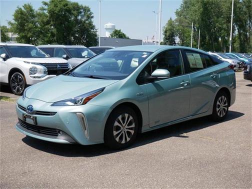 2021 Toyota Prius LE