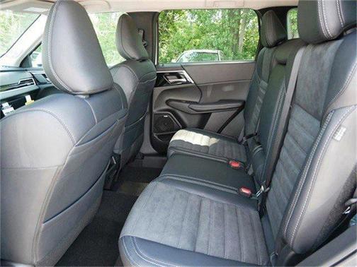 2025 Mitsubishi Outlander SE 2.5 S-AWC