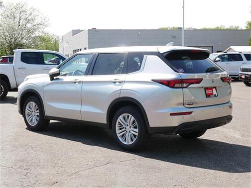 2024 Mitsubishi Outlander ES 2.5 S-AWC