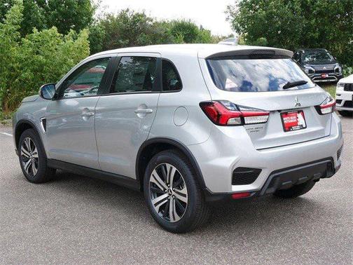 2025 Mitsubishi Outlander Sport SE