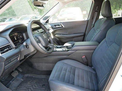 2025 Mitsubishi Outlander SE 2.5 S-AWC