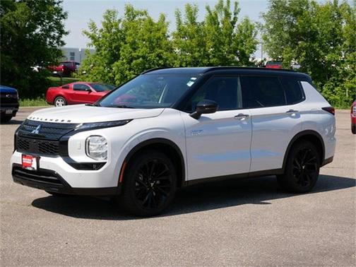 2024 Mitsubishi Outlander PHEV SEL