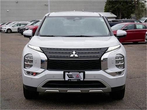 2023 Mitsubishi Outlander PHEV SE S-AWC