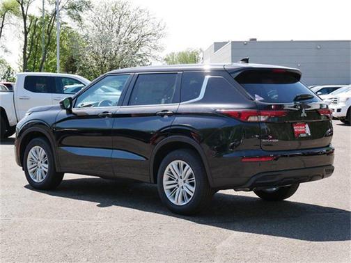 2024 Mitsubishi Outlander ES 2.5 S-AWC