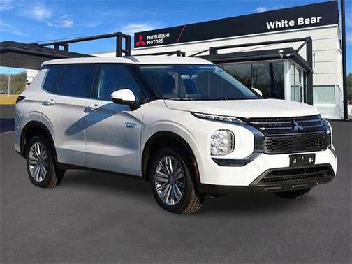 2025 Mitsubishi Outlander PHEV LE