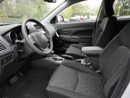 2025 Mitsubishi Outlander Sport 2.0 ES