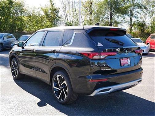 2025 Mitsubishi Outlander PHEV SE S-AWC