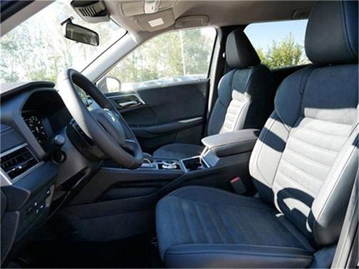 2025 Mitsubishi Outlander PHEV SE S-AWC