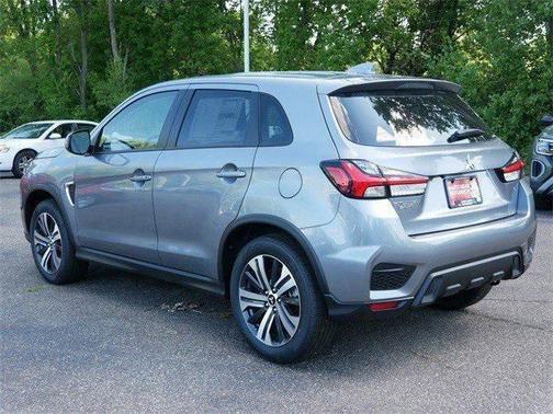 2025 Mitsubishi Outlander Sport SE