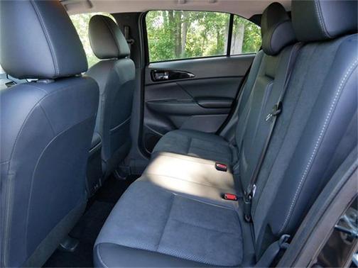 2025 Mitsubishi Eclipse Cross SE