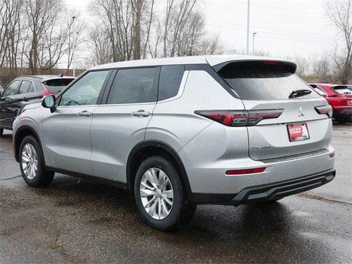 2026 Mitsubishi Outlander ES 1.5T S-AWC