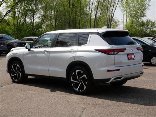 2023 Mitsubishi Outlander SE 2.5 S-AWC