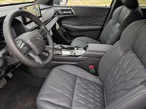 Graphite Grey With Black Roof 2026 Mitsubishi Outlander BLACK EDITION S-AWC