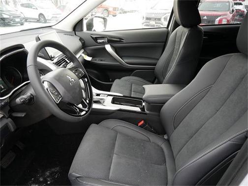 2025 Mitsubishi Eclipse Cross SE
