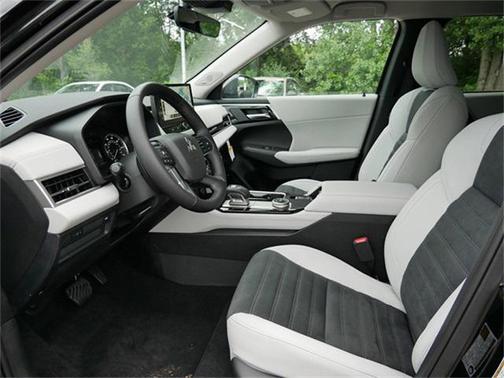 2025 Mitsubishi Outlander SE 2.5 S-AWC