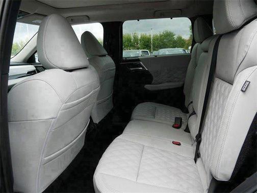 2025 Mitsubishi Outlander PHEV SEL