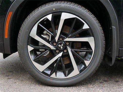 2025 Mitsubishi Outlander PHEV SEL