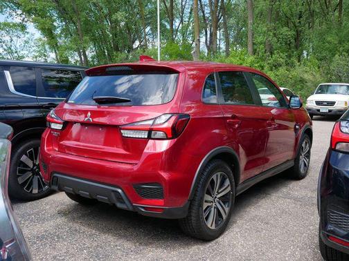 Red Diamond 2021 Mitsubishi Outlander Sport 2.0 ES