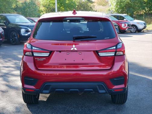 Red Diamond 2021 Mitsubishi Outlander Sport 2.0 ES