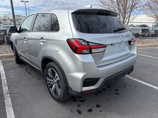 Alloy Silver Metallic 2024 Mitsubishi Outlander Sport 2.0 ES