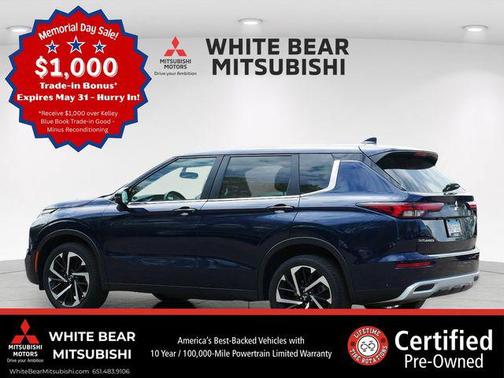 Cosmic Blue Metallic 2022 Mitsubishi Outlander SE