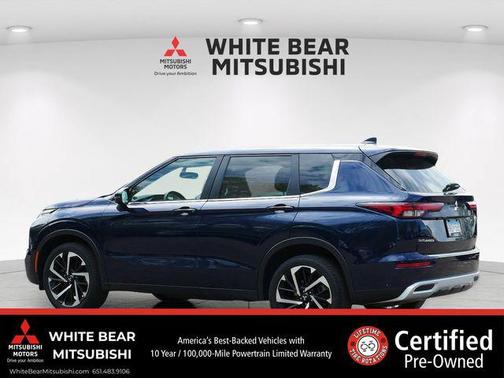 Cosmic Blue Metallic 2022 Mitsubishi Outlander SE