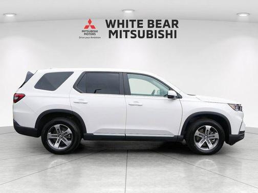 Platinum White Pearl 2025 Honda Pilot EX-L