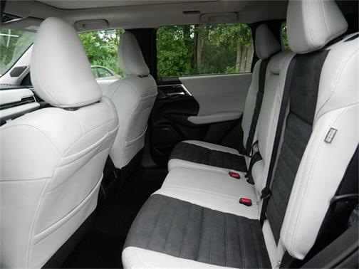 2025 Mitsubishi Outlander SE 2.5 S-AWC