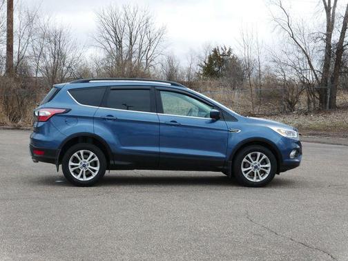BLUE METALLIC 2018 Ford Escape SEL
