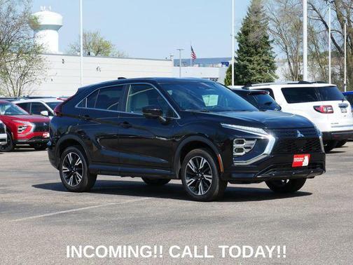 Labrador Black Pearl 2024 Mitsubishi Eclipse Cross SEL