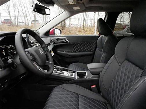 2025 Mitsubishi Outlander PHEV SEL