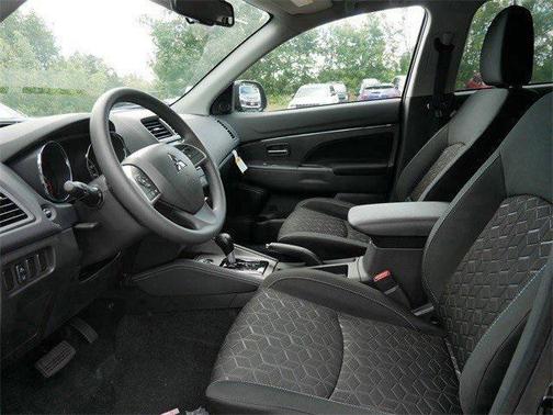 2025 Mitsubishi Outlander Sport 2.0 ES