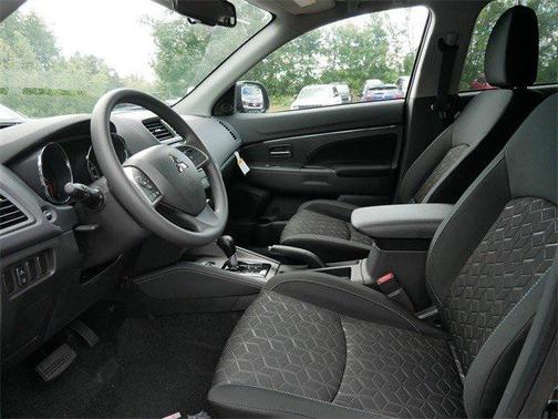 2025 Mitsubishi Outlander Sport 2.0 ES