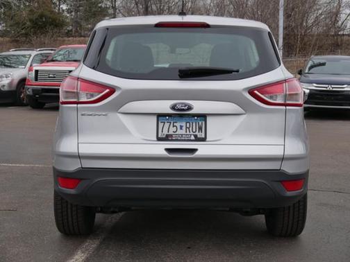 2015 Ford Escape S
