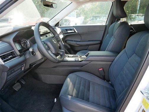 2025 Mitsubishi Outlander Trail Edition S-AWC