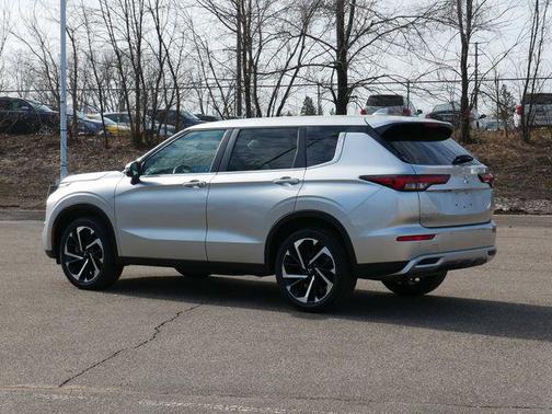 2024 Mitsubishi Outlander SE 2.5 S-AWC