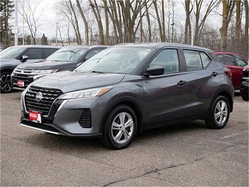 2022 Nissan Kicks S