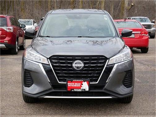 2022 Nissan Kicks S