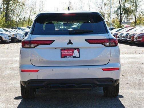 2022 Mitsubishi Outlander ES 2.5 S-AWC