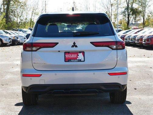 2022 Mitsubishi Outlander ES 2.5 S-AWC