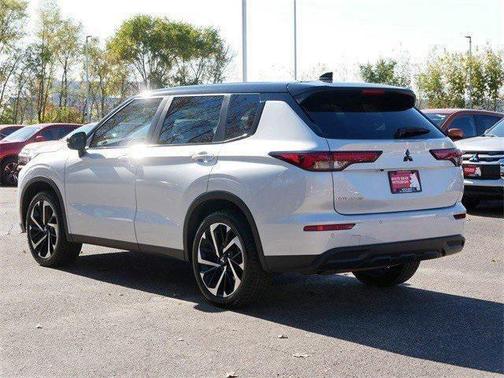 2022 Mitsubishi Outlander ES 2.5 S-AWC