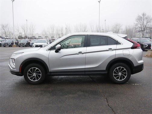 2022 Mitsubishi Eclipse Cross ES