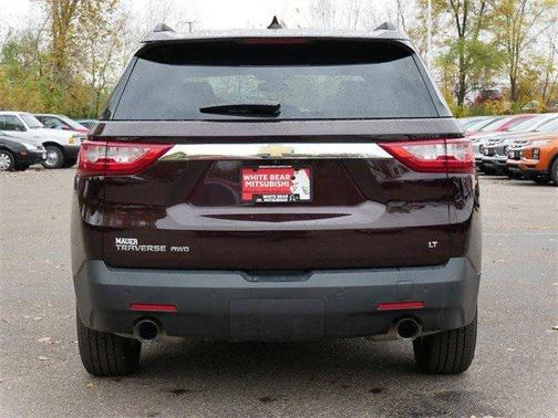 2020 Chevrolet Traverse LT Cloth