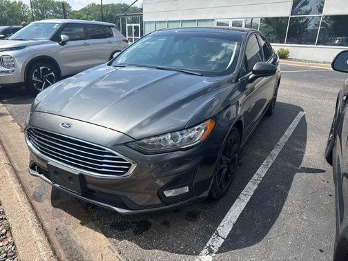 Magnetic Metallic 2019 Ford Fusion SE
