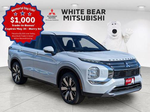White Diamond 2026 Mitsubishi Outlander SE S-AWC